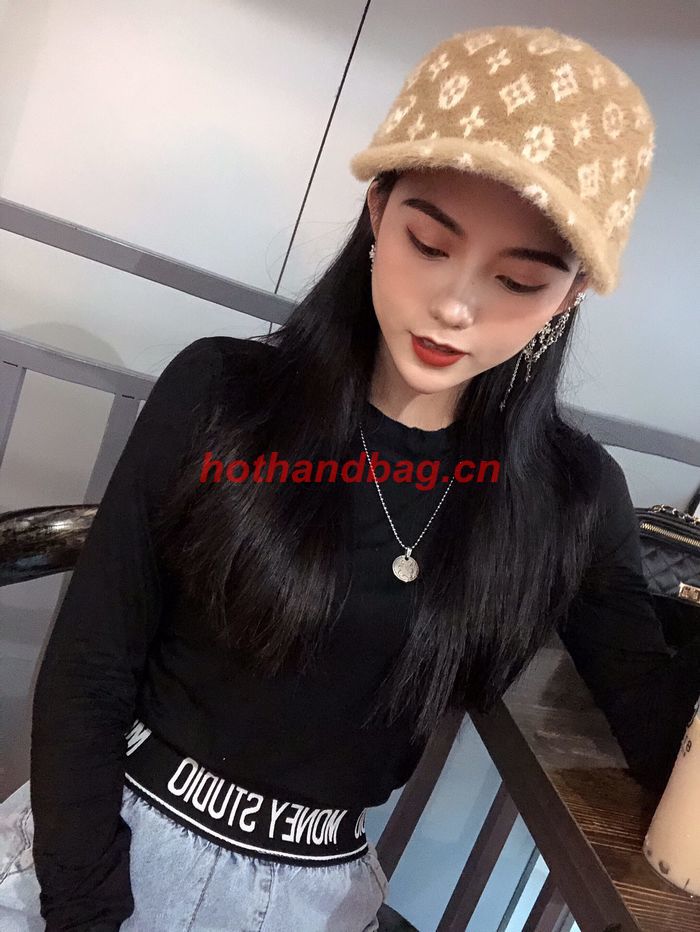 Louis Vuitton Hat LVH00039